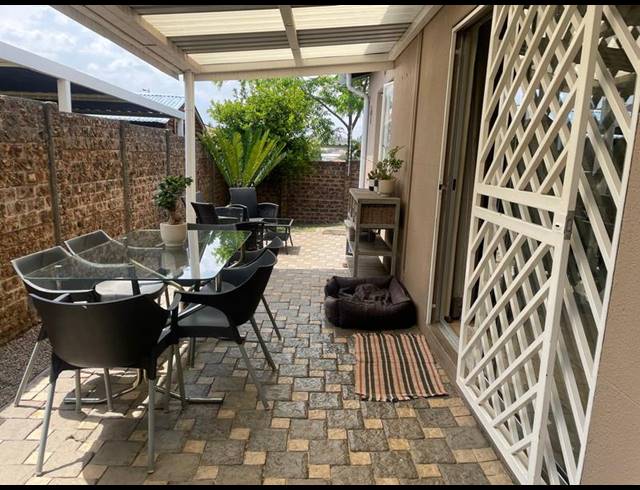 2 BEDROOM SIMPLEX FOR SALE IN EDEN GLEN